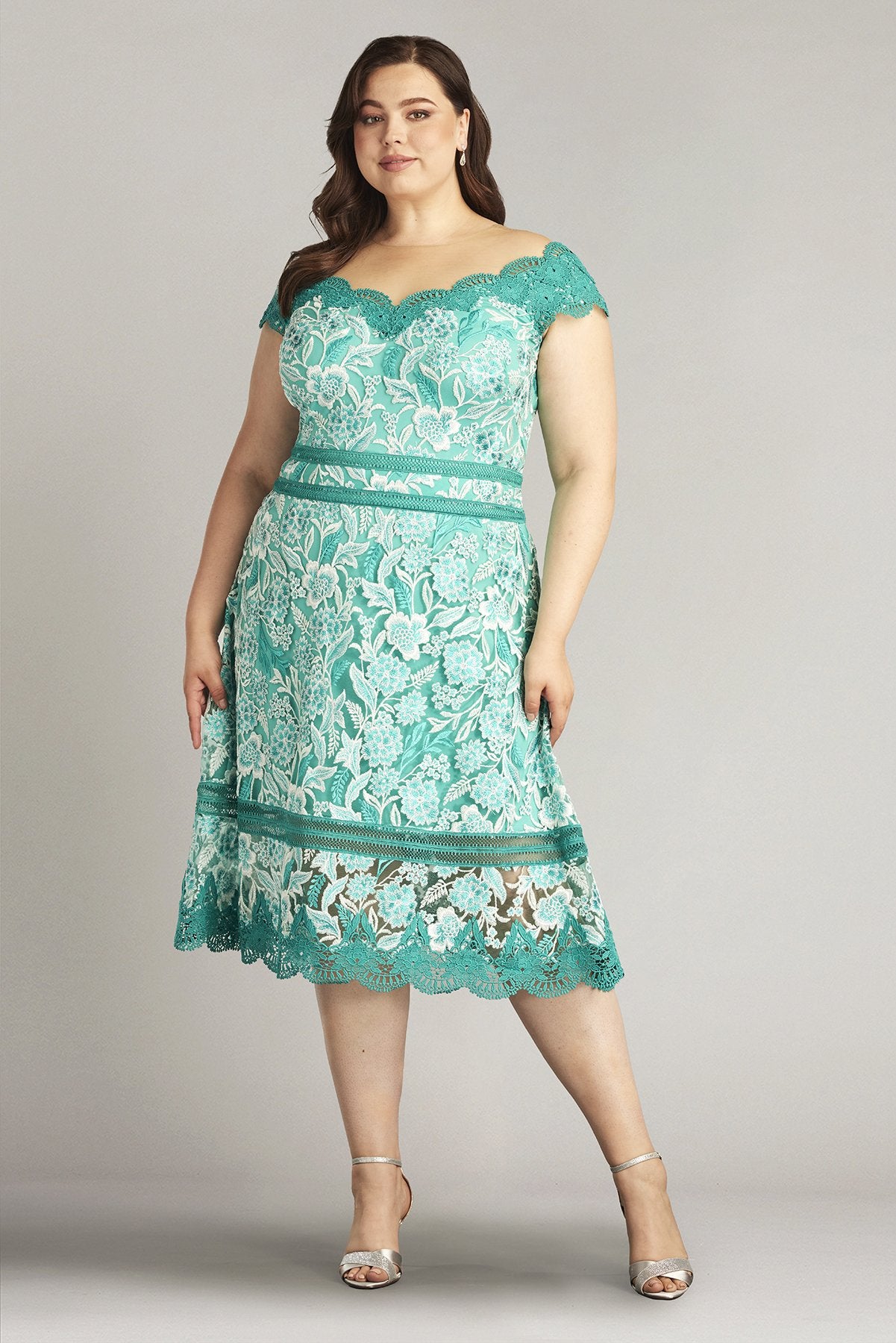 Cool Aqua Tadashi Shoji CDP18113MDQ Plus Size Floral Lace Midi Cocktail  Dress for $588.0 – The Dress Outlet