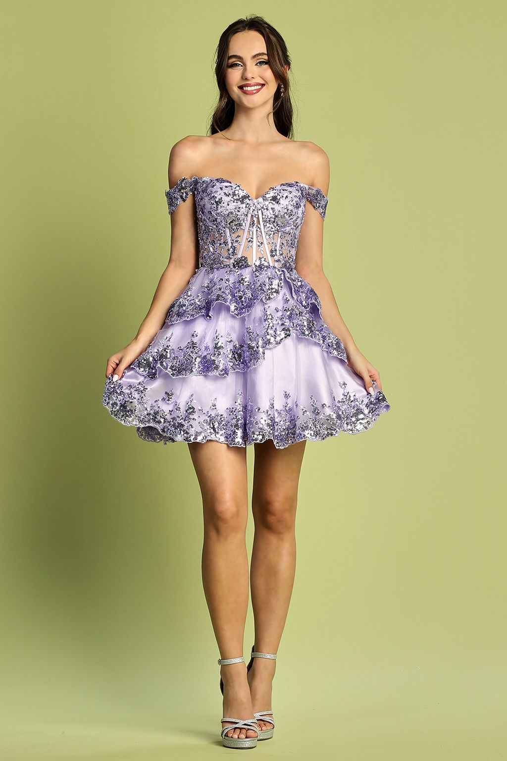 Cocktail Dresses Homecoming Short Sequin Applique Prom Dress Lilac