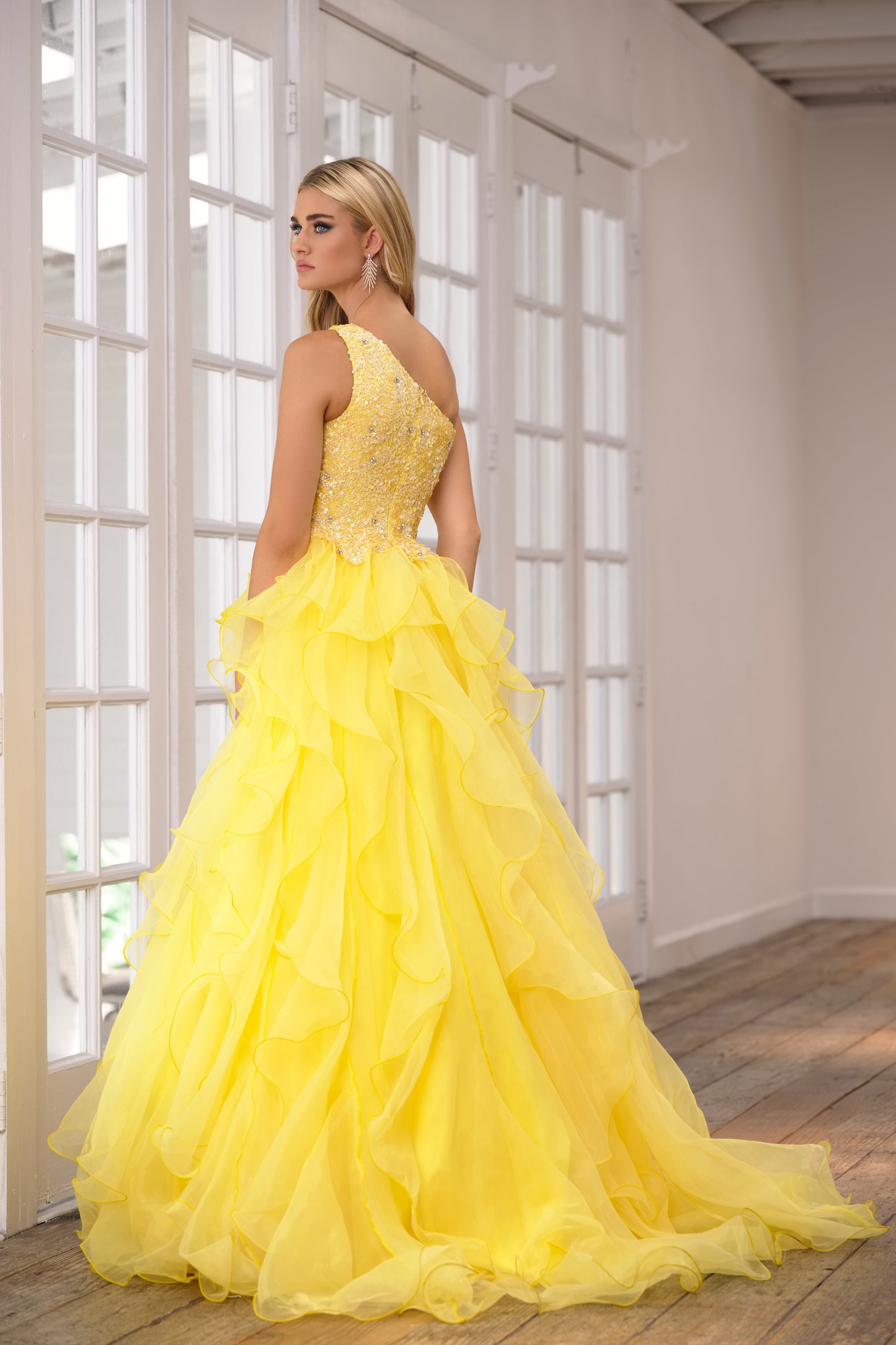 Prom Dresses Beaded Formal Prom Long Tiered Ball Gown Yellow