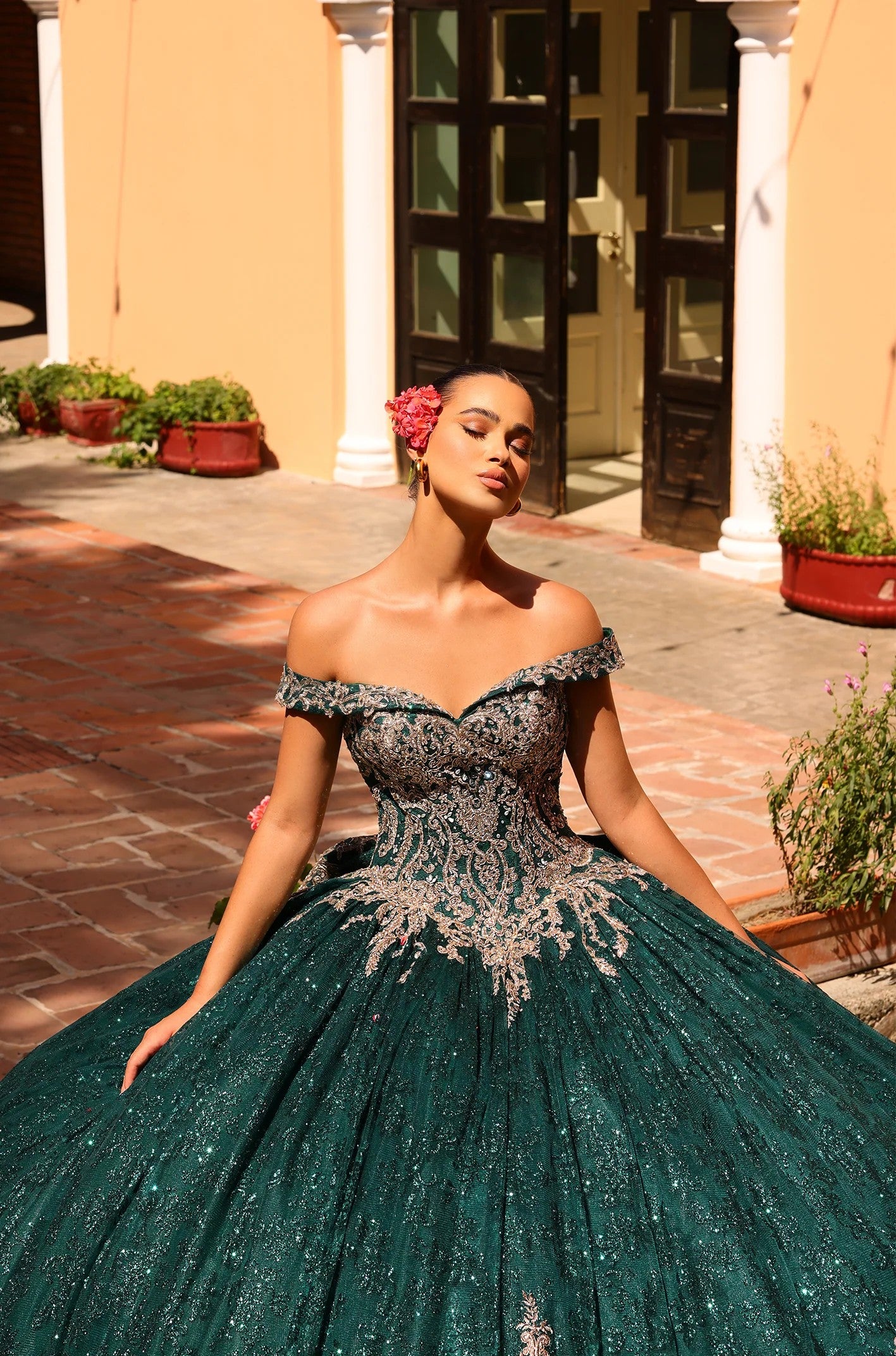 Quinceniera Dresses Quinceanera Dress Long Detachable Hooded Cape Glitter Ball Gown Emerald/Gold