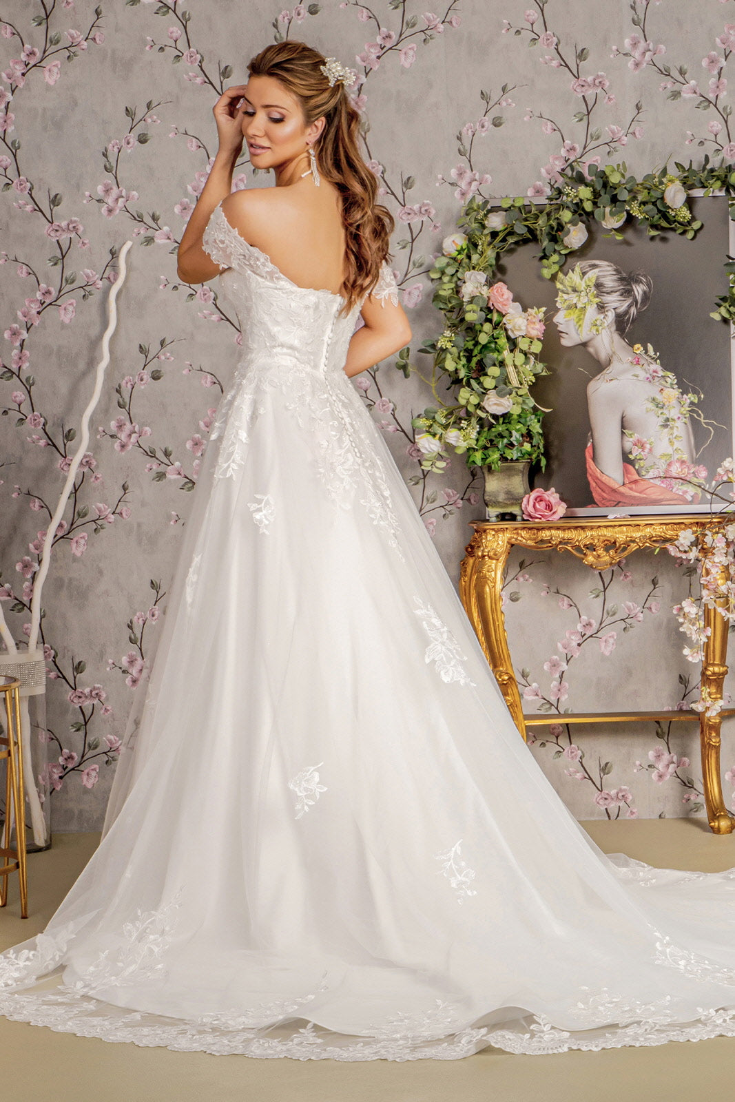 Wedding Dresses Jewel A line Wedding Gown White