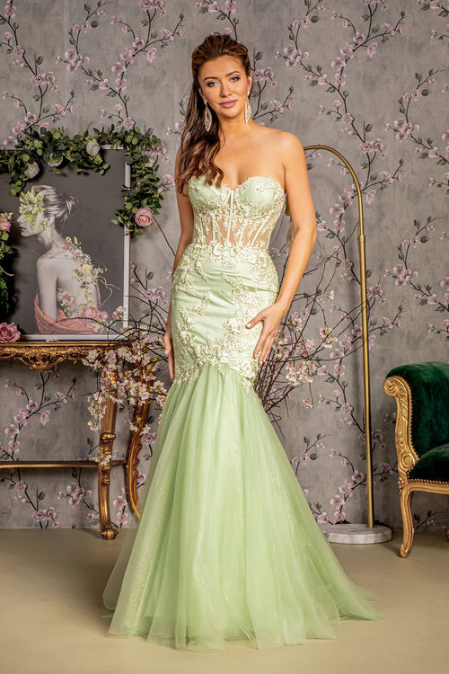 Elegant Emerald Silk Prom/Formal Gown with amazing Beaded Embroidery shops