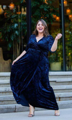 Oyang Women's Plus Size Velvet Dress Square Neck Empire Waist