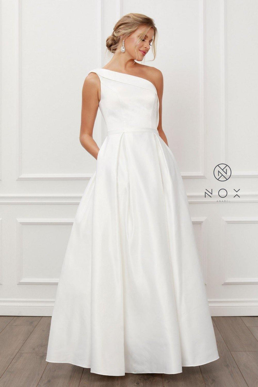 Nox Anabel Long White Wedding Dress - The Dress Outlet