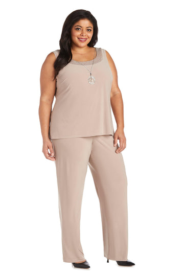  R&M Richards Plus Size Pant Suit Made in USA (14W, Plum) :  Clothing, Shoes & Jewelry