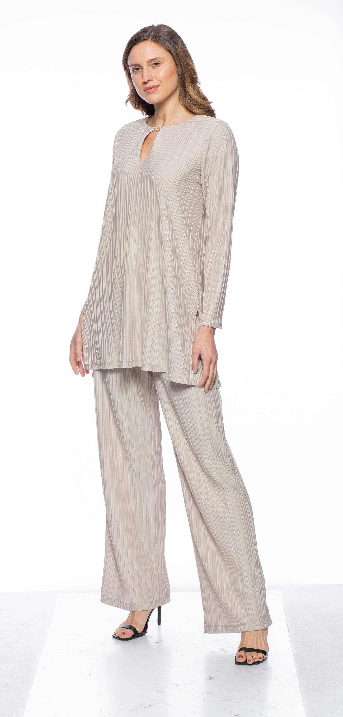 Pant Suit Keyhole Pleated Pant Set Champagne