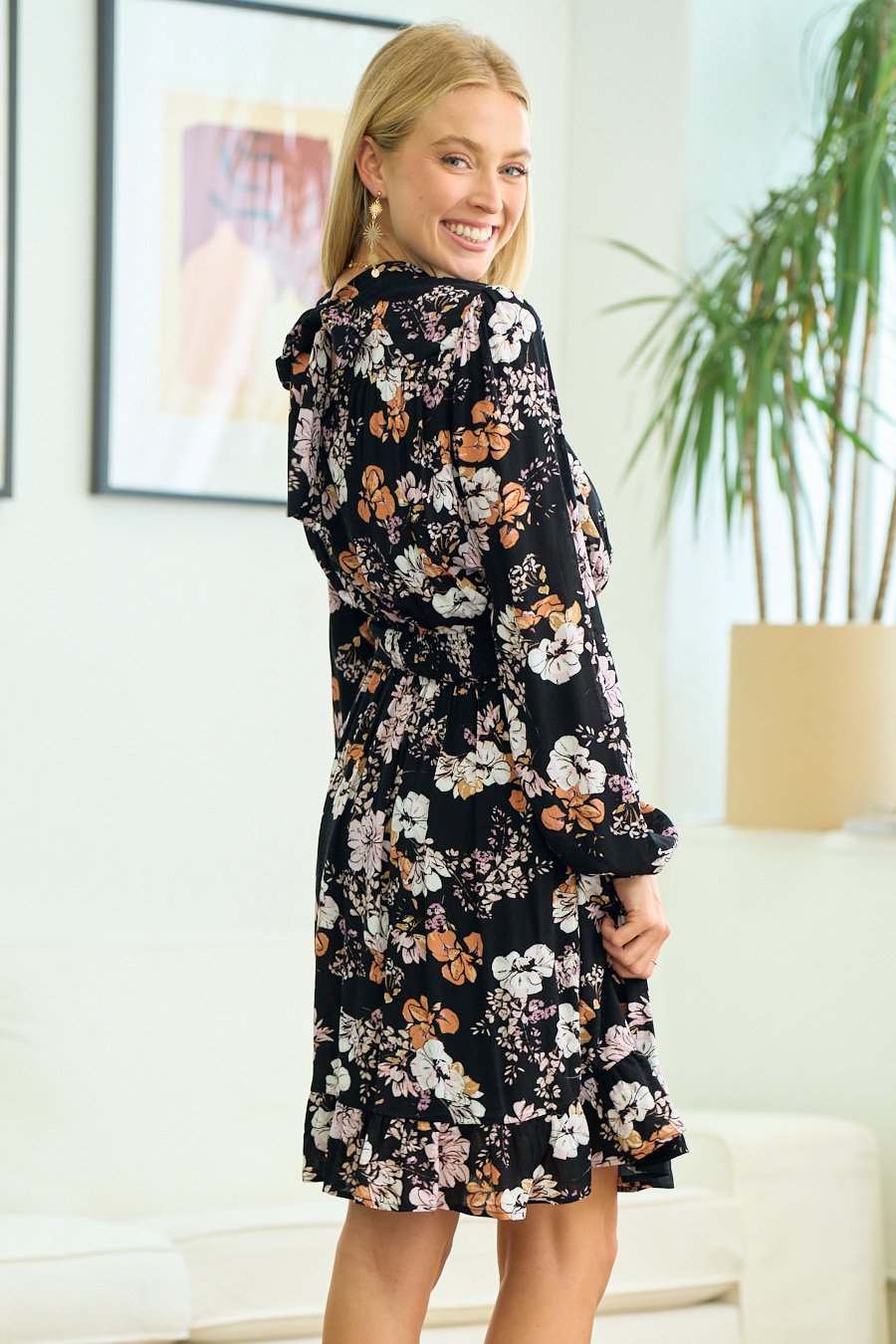 Cocktail Dresses Long Sleeve Floral Short Dress Black