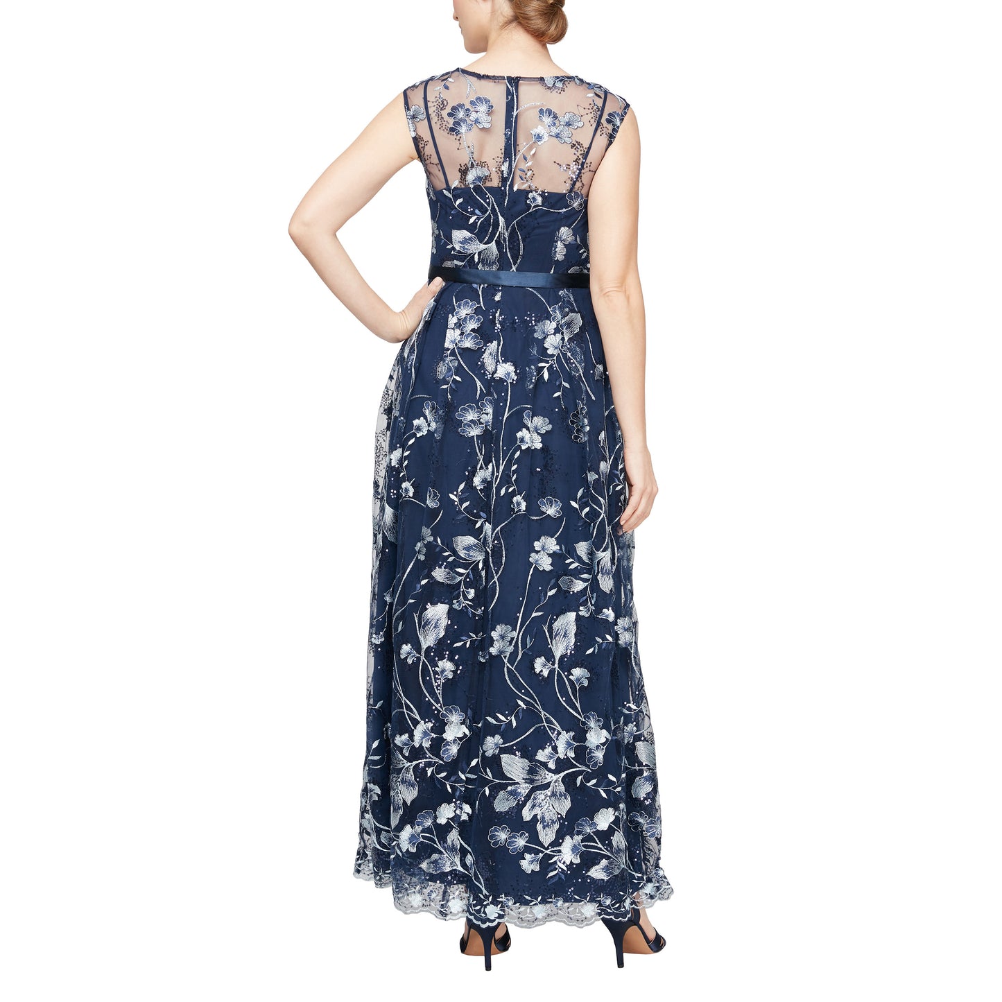 Formal Dresses Long Sleeveless Embroidered Formal Dress Navy Multi