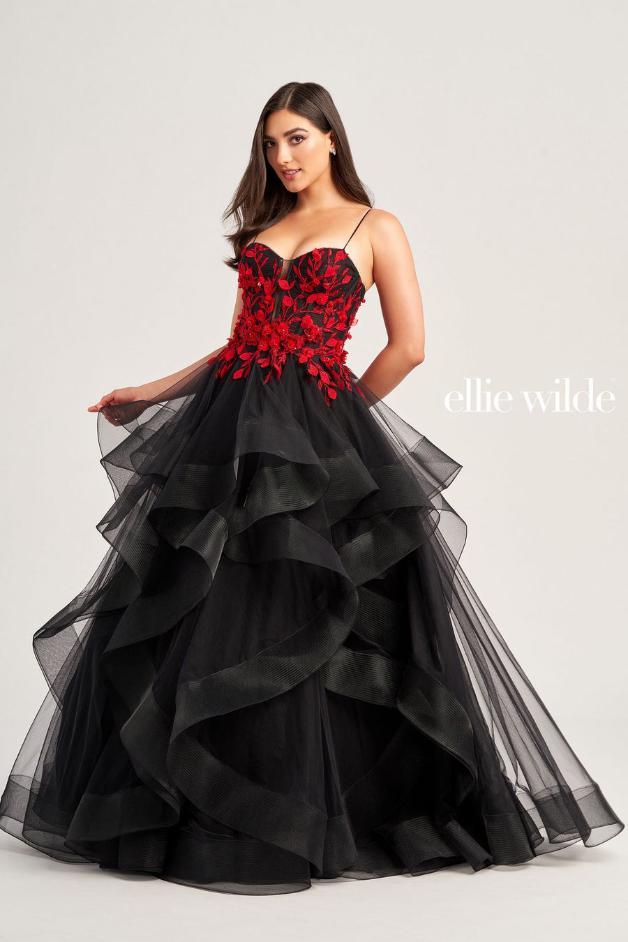 Prom Dresses Long Ball Gown Beaded Applique Prom Dress Black/Red