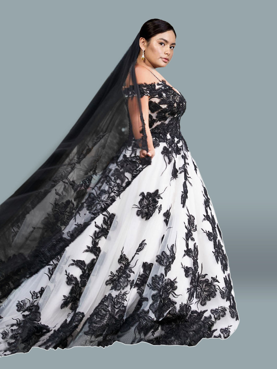 Wedding Dresses Long Off Shoulder Plus Size Wedding Dress Black/White