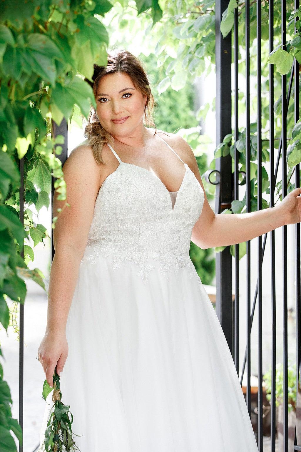 Wedding Dresses Long Bridal Tulle Wedding Dress Ivory