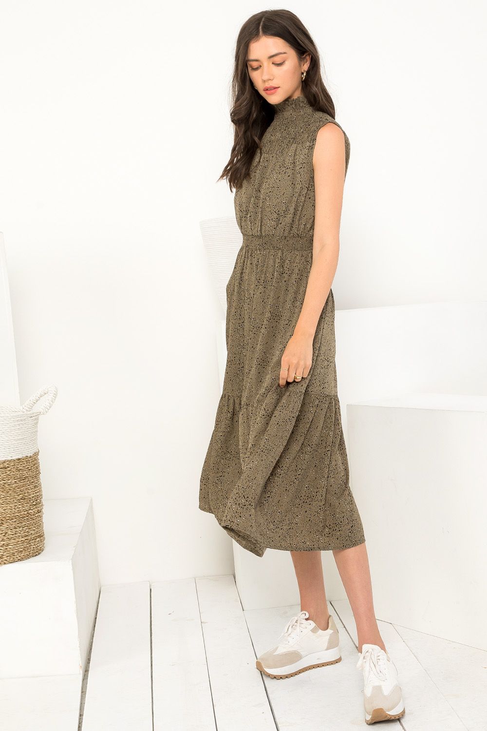 Cocktail Dresses Smocked Sleeveless Midi Dress Olive