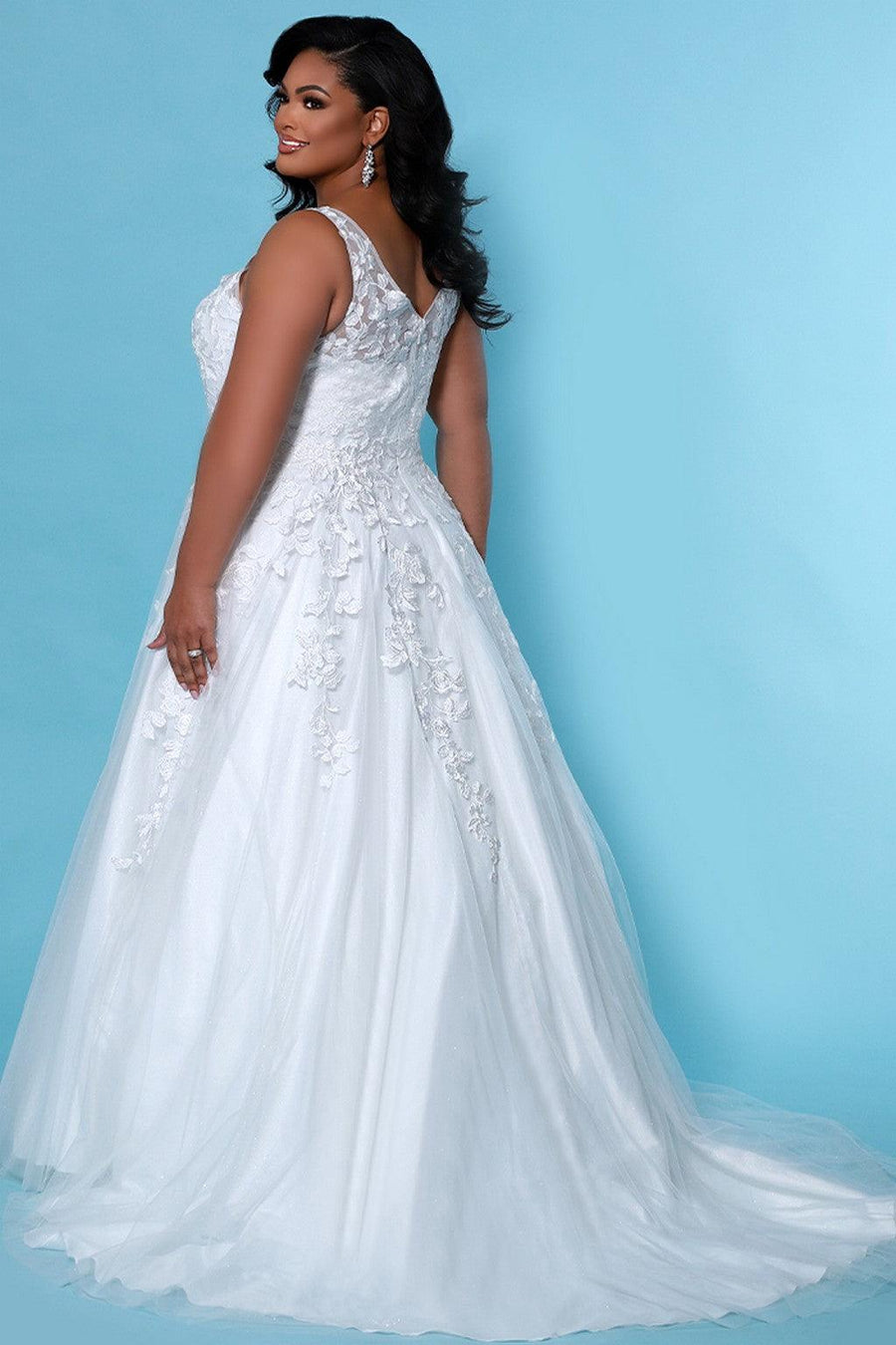 Wedding Dresses Plus Size Long Sleeveless Wedding Dress Ivory