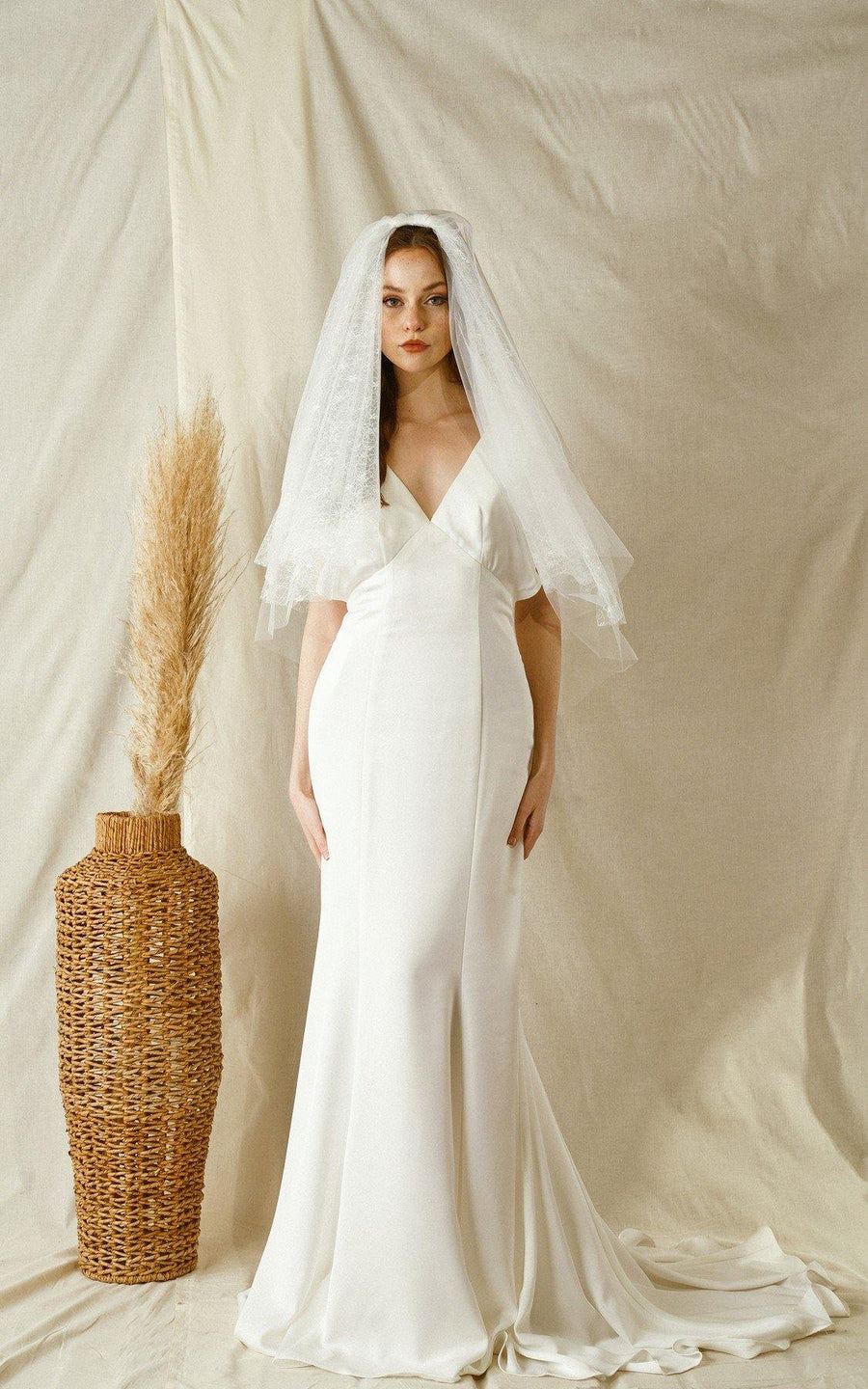 Wedding Lace Pattern Standard Length Veil - The Dress Outlet